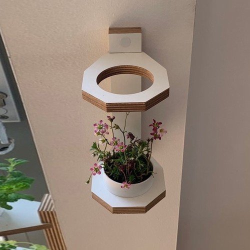 2 Pot Vertical Wall Mounted Stand 02