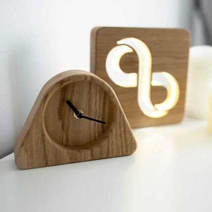 Wooden Oak Table Clock 02