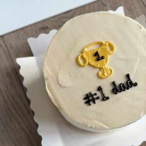 Minimalist Father's Day Cake