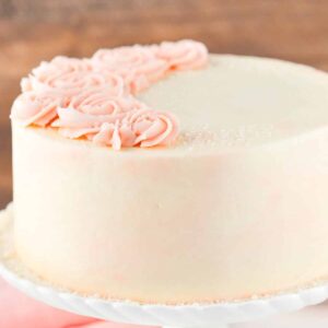 Rose Strawberry Cake - 2kg