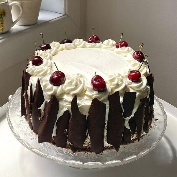 Rustic Black Forest Shards Cake