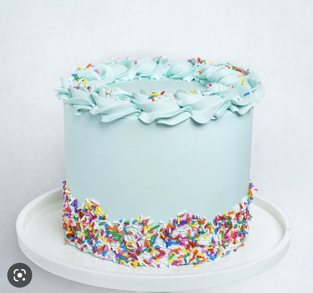 blue vanilla bday cake