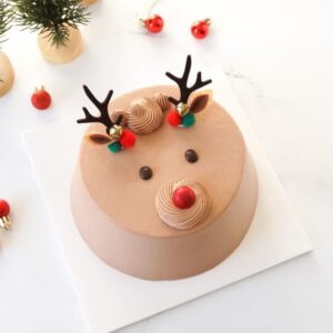 Little Reindeer Festive Cake