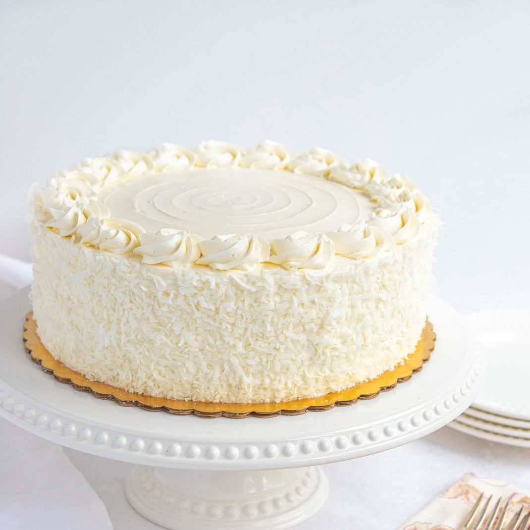 creamy coconut cake