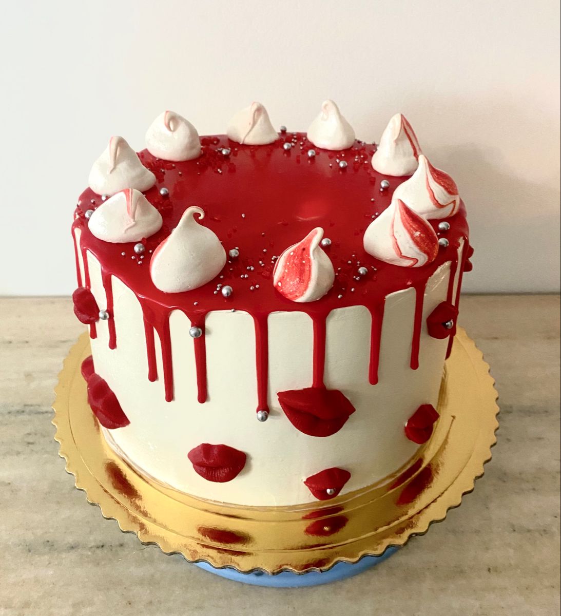 kiss cake 12