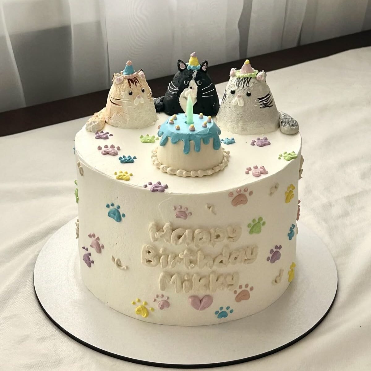 kitty bday cake