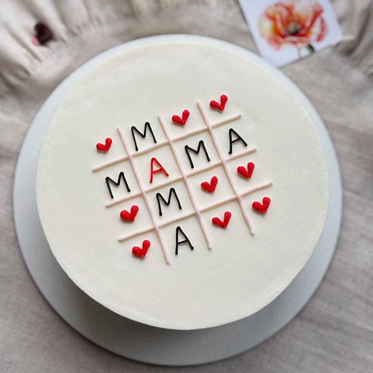 mama heart cake