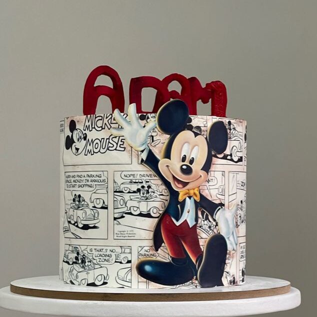 mickey mouse story cake