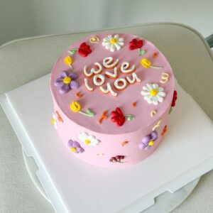 We Love You Mom Cake