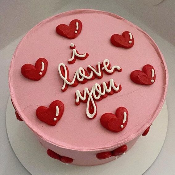 pink love cake