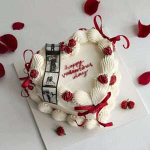 Vintage Rose Heart Photo Cake