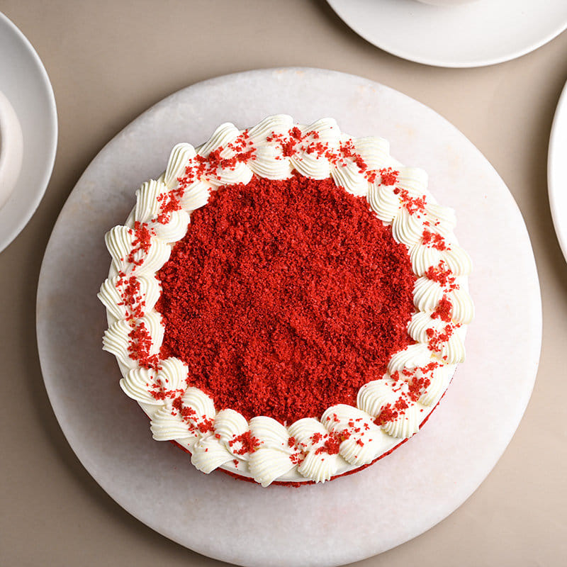 ruby-rose-romance-with-red-velvet-cake-9813460co-B_0.jpg
