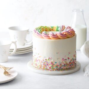 Sprinkled Vanilla Cake - 1kg