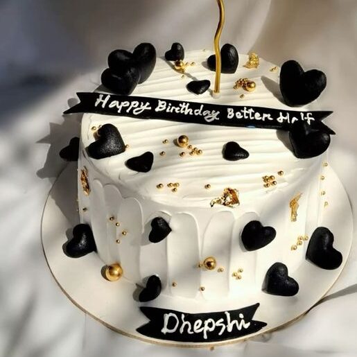 vintage heart cake