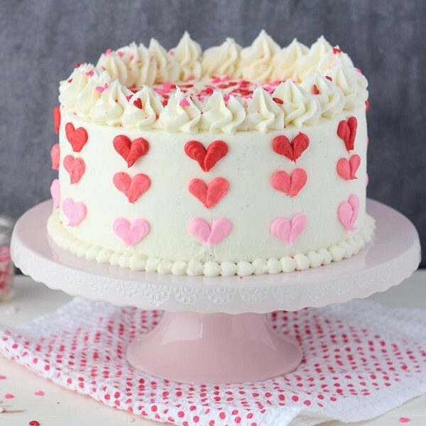 xoxo cake
